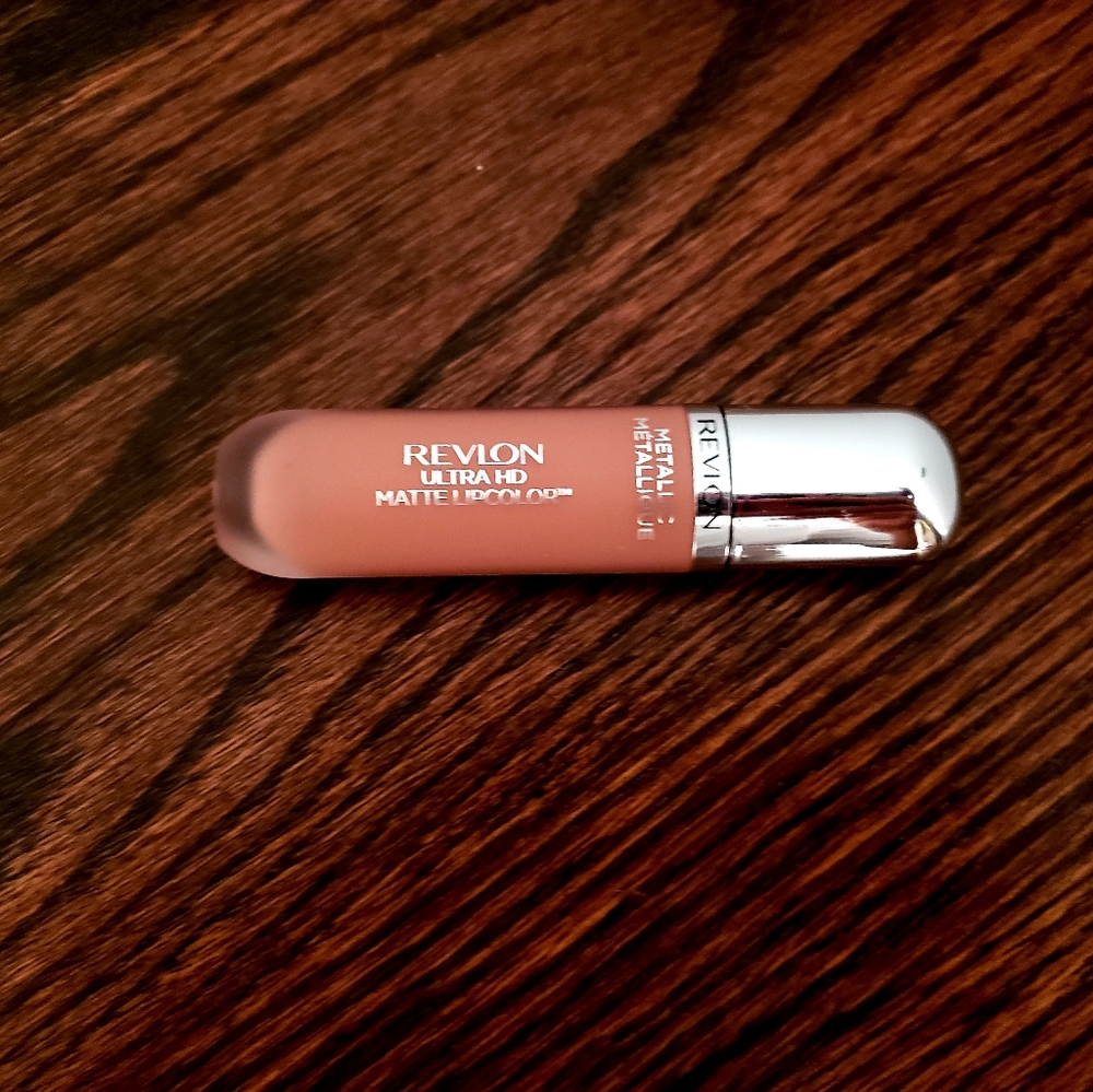 Revlon Ultra Matte lipcolor